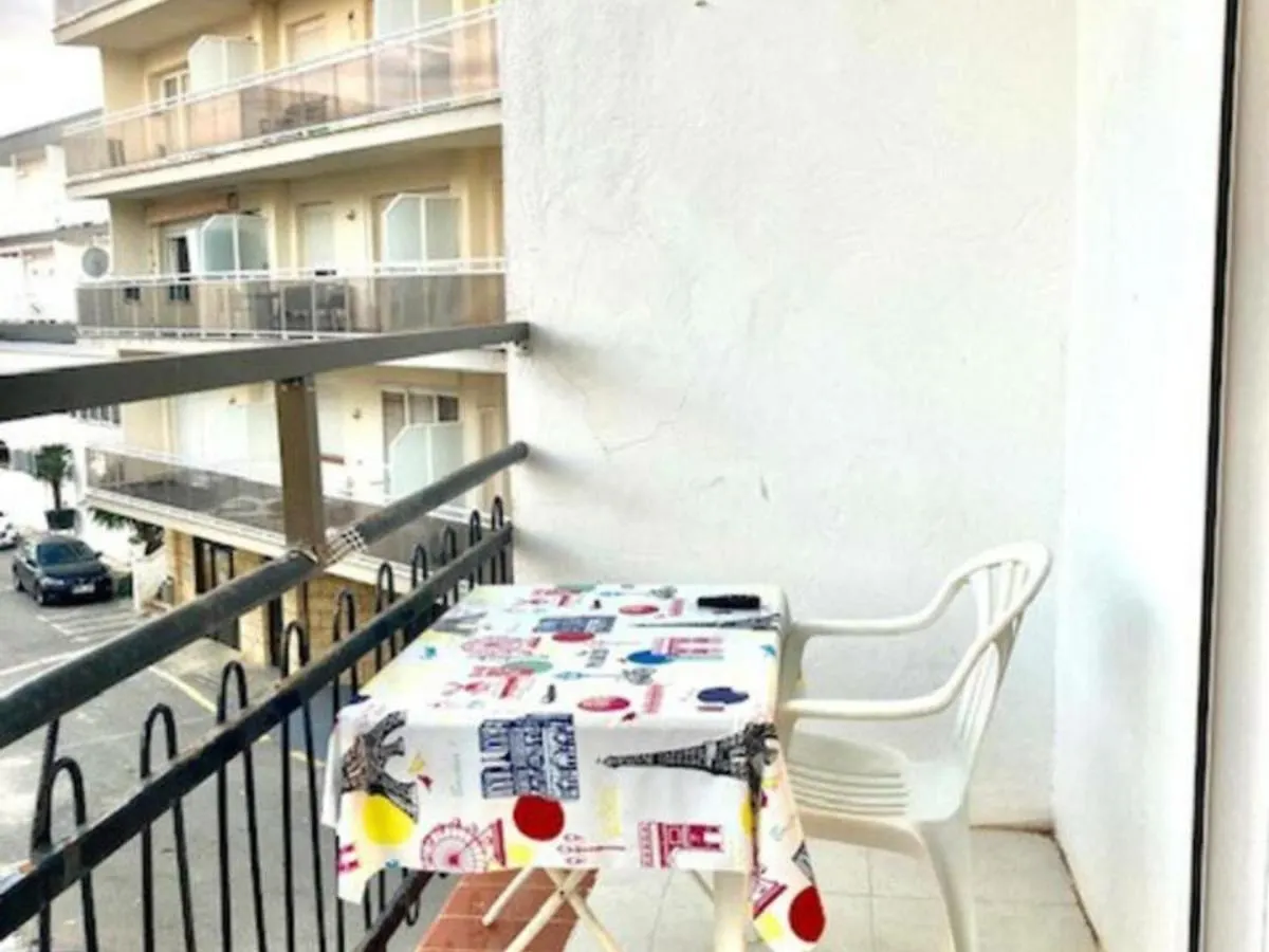 דירות Loft Sencillo Con Terraza Y Aire Acondicionado A Pocos Metros Del Mar En Miami Playa - Es-9-159
