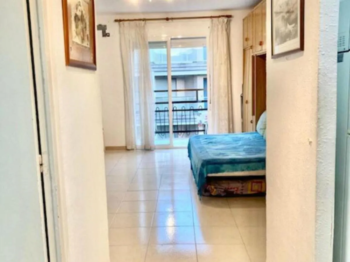 דירות Loft Sencillo Con Terraza Y Aire Acondicionado A Pocos Metros Del Mar En Miami Playa - Es-9-159